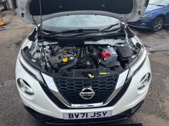 Nissan Juke DIG-T N-CONNECTA DCT