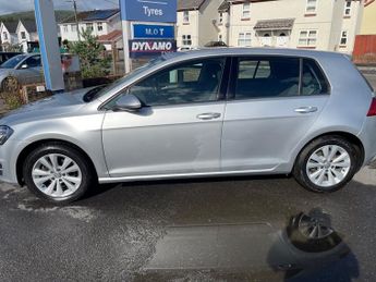 Volkswagen Golf SE TSI BLUEMOTION TECHNOLOGY