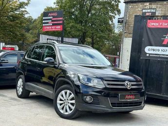 Volkswagen Tiguan 2.0 TDI BlueMotion Tech Match 4WD Euro 5 (s/s) 5dr