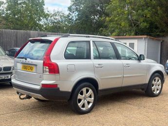Volvo XC90 2.4 D5 SE Lux Geartronic AWD 5dr