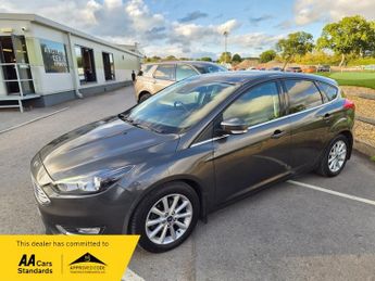 Ford Focus 1.0T EcoBoost Titanium Auto Euro 6 (s/s) 5dr