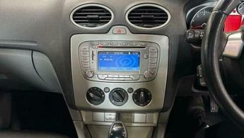 Ford Focus 1.6 Sport Auto 5dr