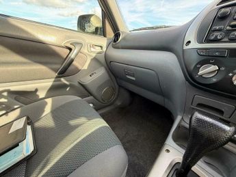 Toyota RAV4 2.0 VVT-i NRG 4WD 3dr