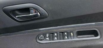 Peugeot 3008 1.6 HDi Sport EGC Euro 5 5dr