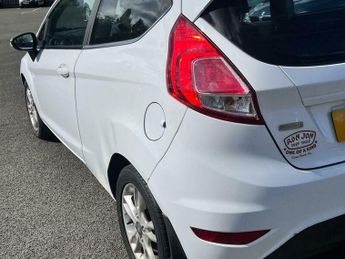 Ford Fiesta 1.0T EcoBoost Zetec Euro 5 (s/s) 3dr