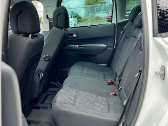 Peugeot 3008 1.6 e-HDi Allure EGC Euro 5 (s/s) 5dr