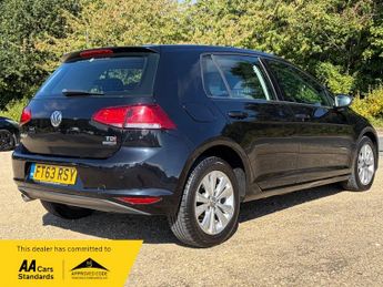 Volkswagen Golf SE TDI BLUEMOTION TECHNOLOGY DSG
