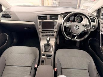 Volkswagen GOLF TSI MATCH