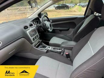 Ford Focus 1.6 Zetec 3dr