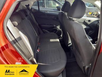 Hyundai I10 MPI PREMIUM, AUTO, 1 OWNER,CAR PLAY, FULL HISTORY TOP SPEC, RED