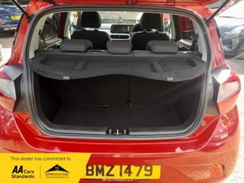 Hyundai I10 MPI PREMIUM, AUTO, 1 OWNER,CAR PLAY, FULL HISTORY TOP SPEC, RED