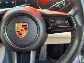 Porsche Taycan Performance 79.2kWh Auto RWD 4dr (11kW Charger)