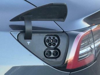 Tesla Model 3 Standard Range Plus Auto RWD 4dr