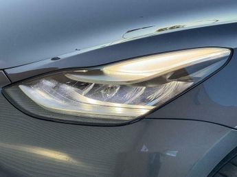 Tesla Model 3 Standard Range Plus Auto RWD 4dr