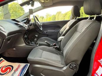 Ford Fiesta 1.0T EcoBoost Titanium Euro 5 (s/s) 3dr