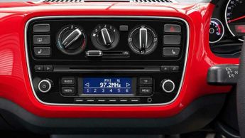 Volkswagen Up 1.0 High up! 5dr