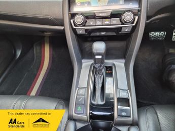 Honda Civic 1.0 VTEC EX