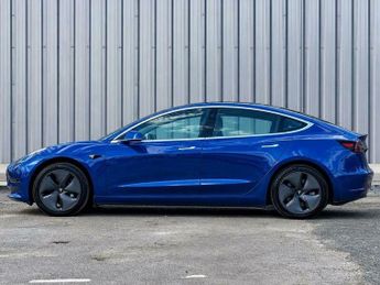 Tesla Model 3 (Dual Motor) Long Range Auto 4WDE 4dr