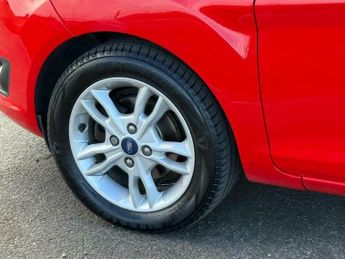 Ford Fiesta 1.0T EcoBoost Zetec Euro 6 (s/s) 5dr