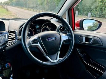 Ford Fiesta 1.0T EcoBoost Zetec Euro 6 (s/s) 5dr