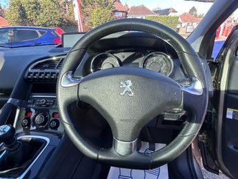 Peugeot 3008 BLUE HDI S/S ALLURE