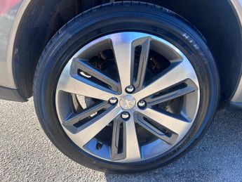 Peugeot 3008 BLUE HDI S/S ALLURE