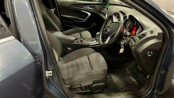 Vauxhall Insignia 2.0 CDTi SRi Nav Auto Euro 5 5dr