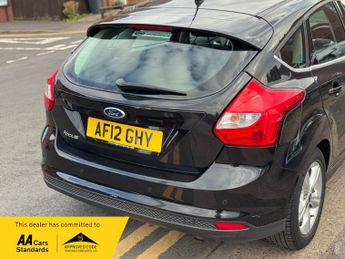 Ford Focus 1.6 Zetec Powershift Euro 5 5dr