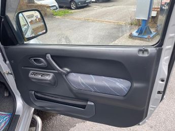Suzuki Jimny JLX
