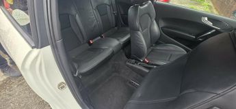 Audi A1 TFSI S LINE