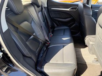 MG ZS EXCLUSIVE
