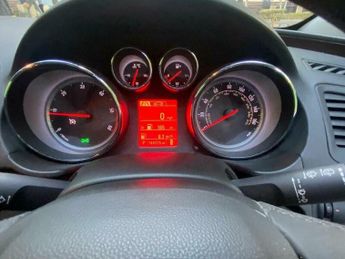Vauxhall Insignia 2.0 CDTi Elite Auto Euro 5 5dr