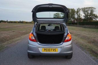 Vauxhall Corsa 1.4i 16v SE 5dr (a/c)
