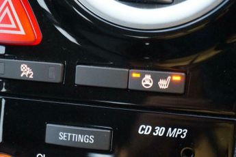 Vauxhall Corsa 1.4i 16v SE 5dr (a/c)