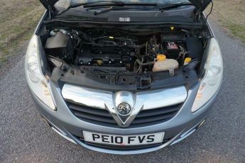 Vauxhall Corsa 1.4i 16v SE 5dr (a/c)