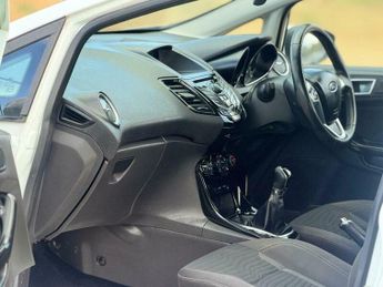 Ford Fiesta 1.5 TDCi Zetec Euro 5 5dr