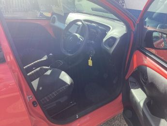 Citroen C1 1.0 VTi Feel Hatchback 5dr Petrol Manual Euro 5 (Euro 5) (68 ps)