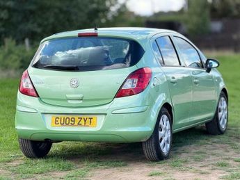 Vauxhall Corsa 1.4i 16v Club 5dr