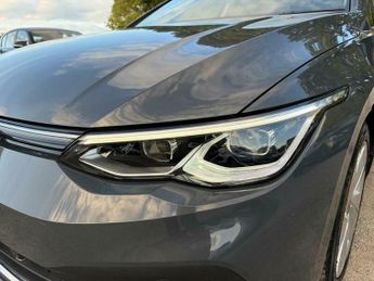 Volkswagen Golf 1.5 eTSI MHEV Style DSG Euro 6 (s/s) 5dr