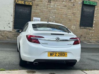 Vauxhall Insignia 2.0 CDTi ecoFLEX Design Euro 5 (s/s) 5dr