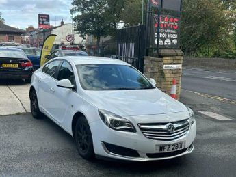 Vauxhall Insignia 2.0 CDTi ecoFLEX Design Euro 5 (s/s) 5dr