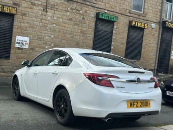 Vauxhall Insignia 2.0 CDTi ecoFLEX Design Euro 5 (s/s) 5dr