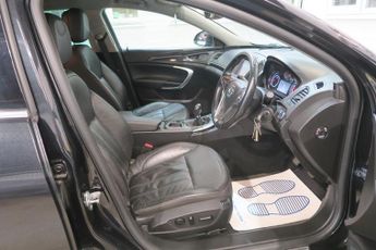 Vauxhall Agila Insignia Sports Tourer ELITE NAV CDTI ECOFLEX S/S