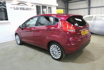 Ford Fiesta TITANIUM TDCI 95