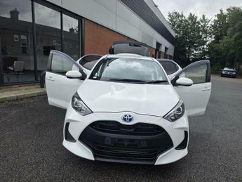Toyota Yaris 1.5 VVT-h Excel E-CVT Euro 6 (s/s) 5dr