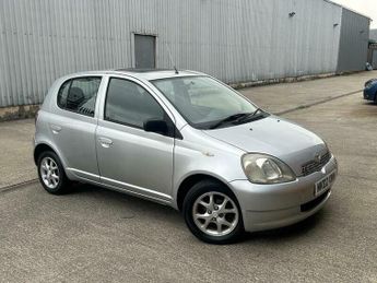 Toyota Yaris 1.3 VVT-i 16v CDX 5dr