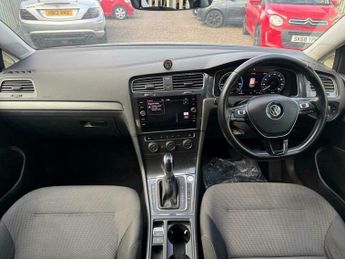 Volkswagen Golf 35.8kWh e-Golf Auto 5dr