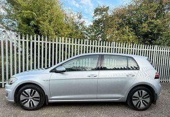 Volkswagen Golf 35.8kWh e-Golf Auto 5dr