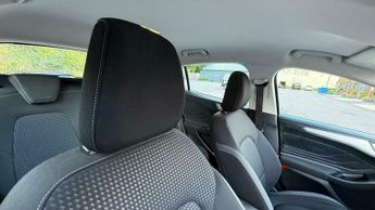 Ford Focus 1.0T EcoBoost Zetec Auto Euro 6 (s/s) 5dr