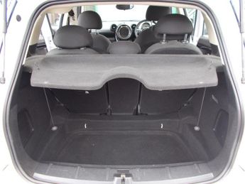 MINI Countryman 2.0 Cooper SD SUV 5dr Diesel Manual ALL4 Euro 5 (s/s) (143 ps)